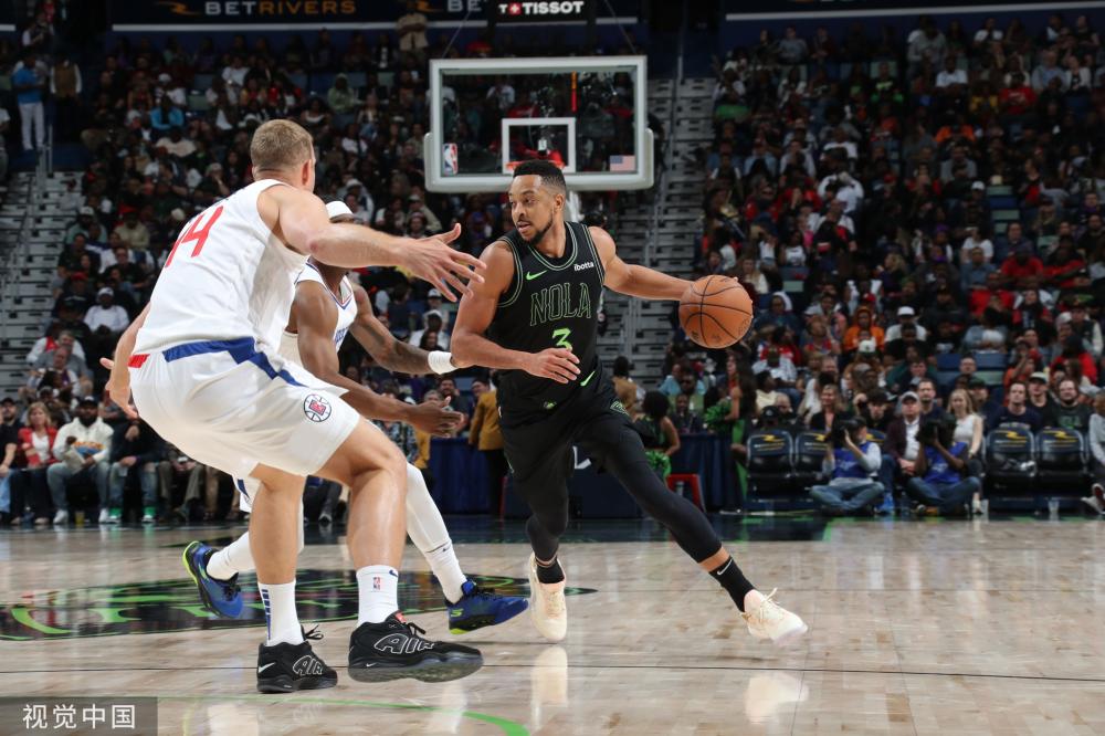 他开始了一 他开始了一